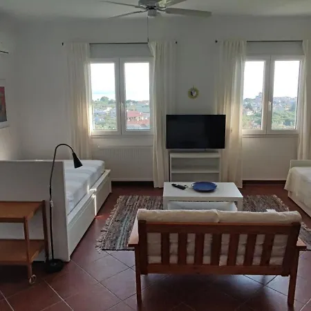 Horizon - Sunset & Seaview *